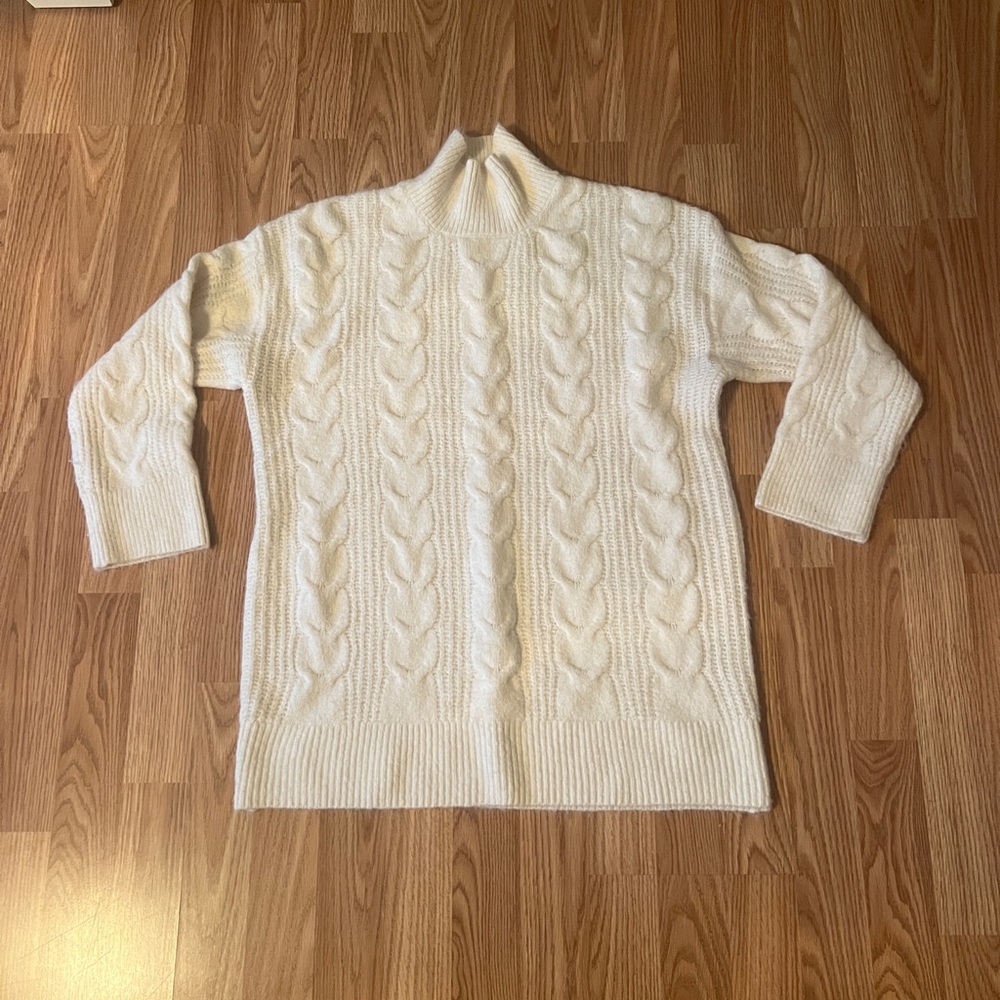 Knox Rose Cream Cable Knit Turtleneck Sweater